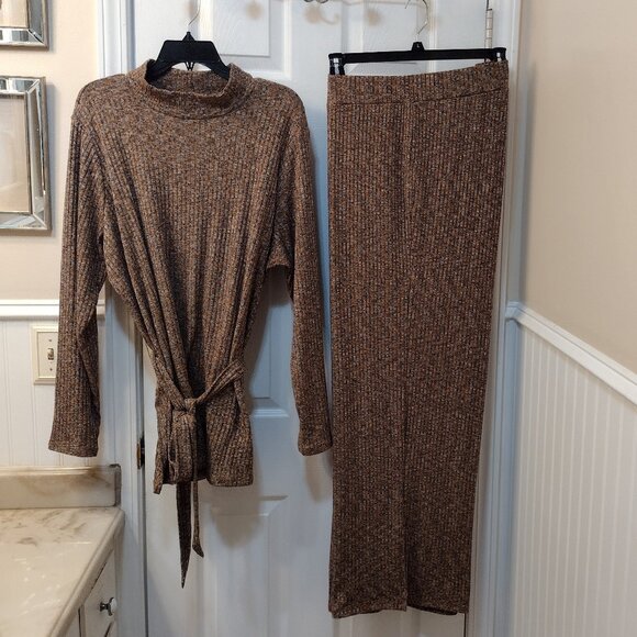 G by Giuliana Pants - G By Guliana 2 pc. Knit Pant Set – Size 2X (Brown)